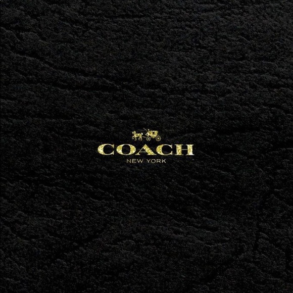 Meet your Posher, Bobbi jo - Picture 4 of 9